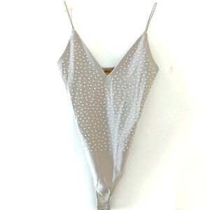 BODYSUIT GRAY SILVER STUDDED V-NECK HIGH-CUT THONG SIZE MEDIUM NWT